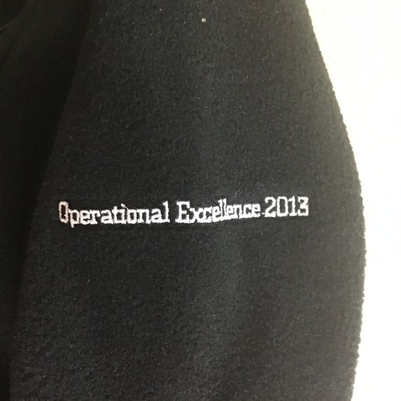 Sheetz Women’s Black Fleece Employee Work Jacket - Picture 6 of 11